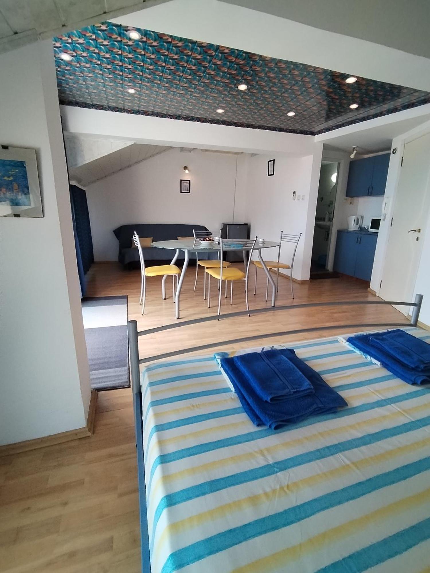 Lira Sto Apartments Поморие Экстерьер фото