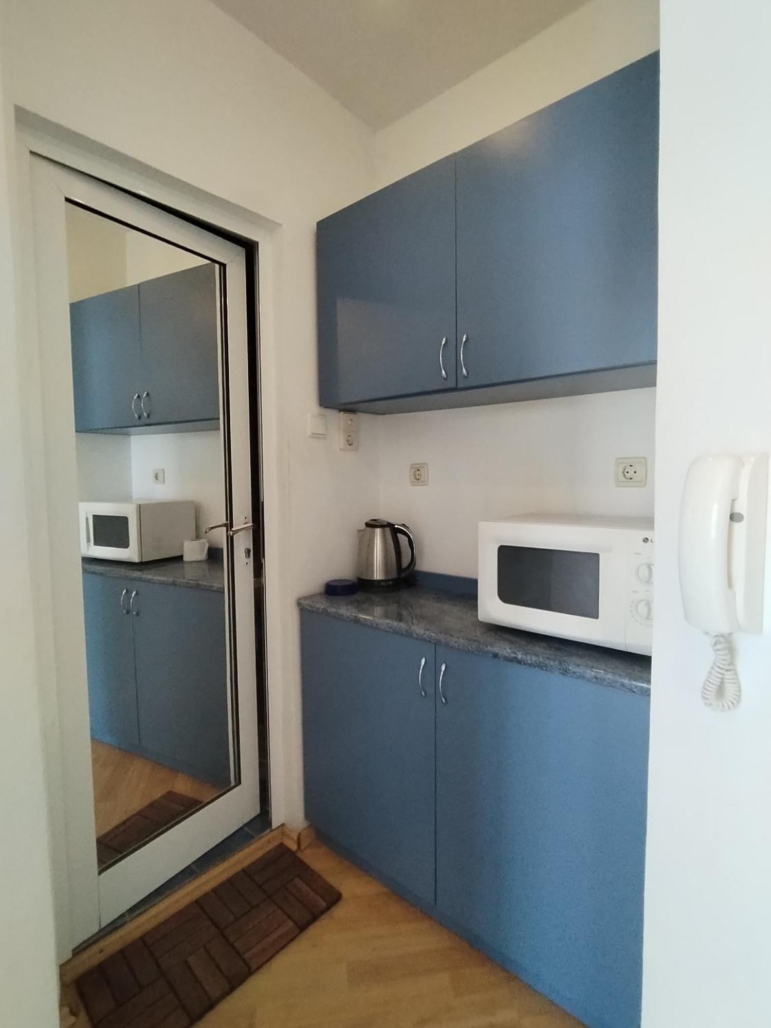 Lira Sto Apartments Поморие Экстерьер фото